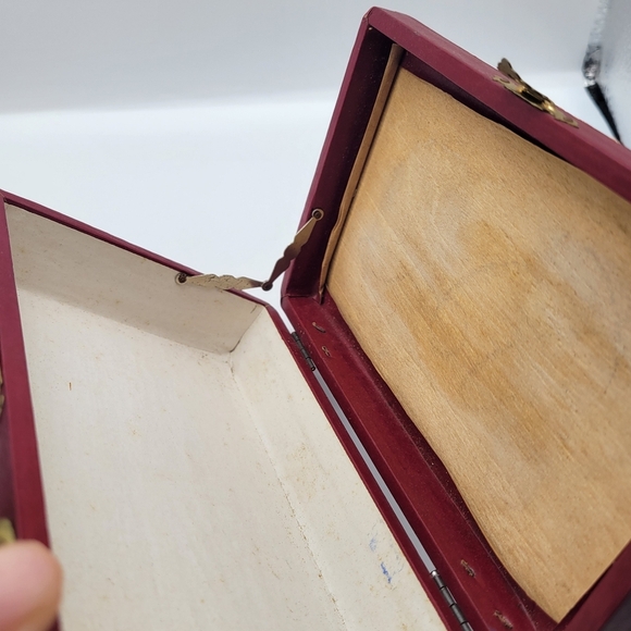 VTG RARE Small Wood DARK Red SuitcaseTexas JAPAN Letters Design Multipurpose Box - Picture 7 of 11